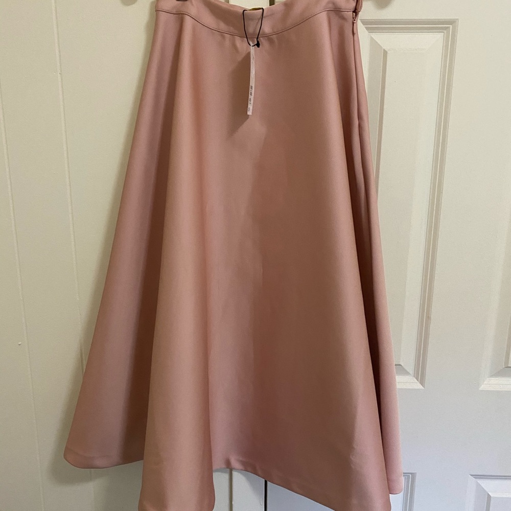 H&M pink satin skirt with tags on